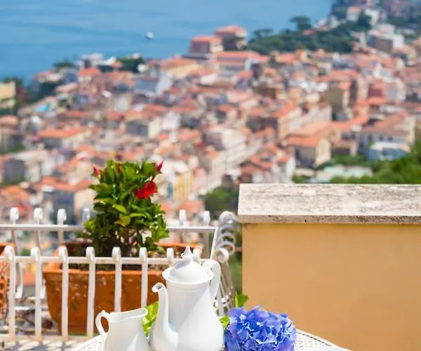 Ada Holiday home Sorrento