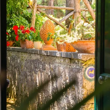 Ada Semesterbostad Sorrento