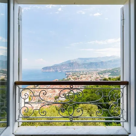 Ada * Sorrento