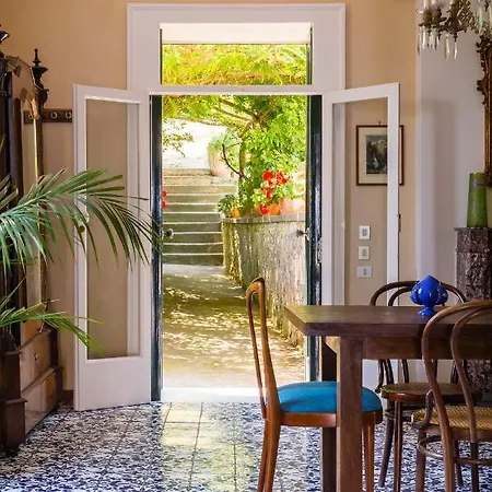 Ada Casa de Férias Sorrento